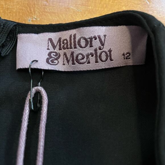 NWT Mallory & Merlot Black Pleated Maxi Dress - Picture 3 of 7